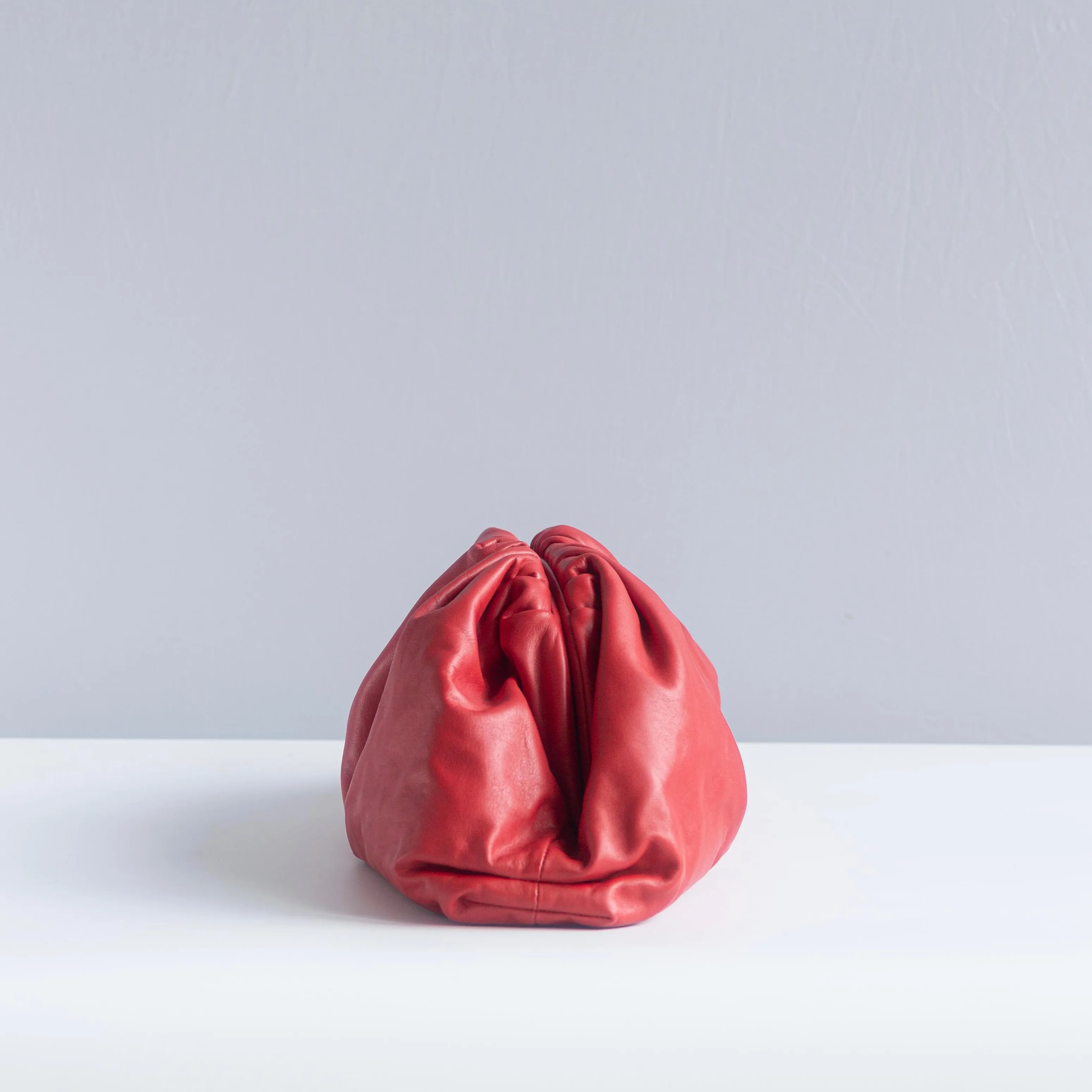 BOTTEGA VENETA - POUCH BAG RED CALFSKIN