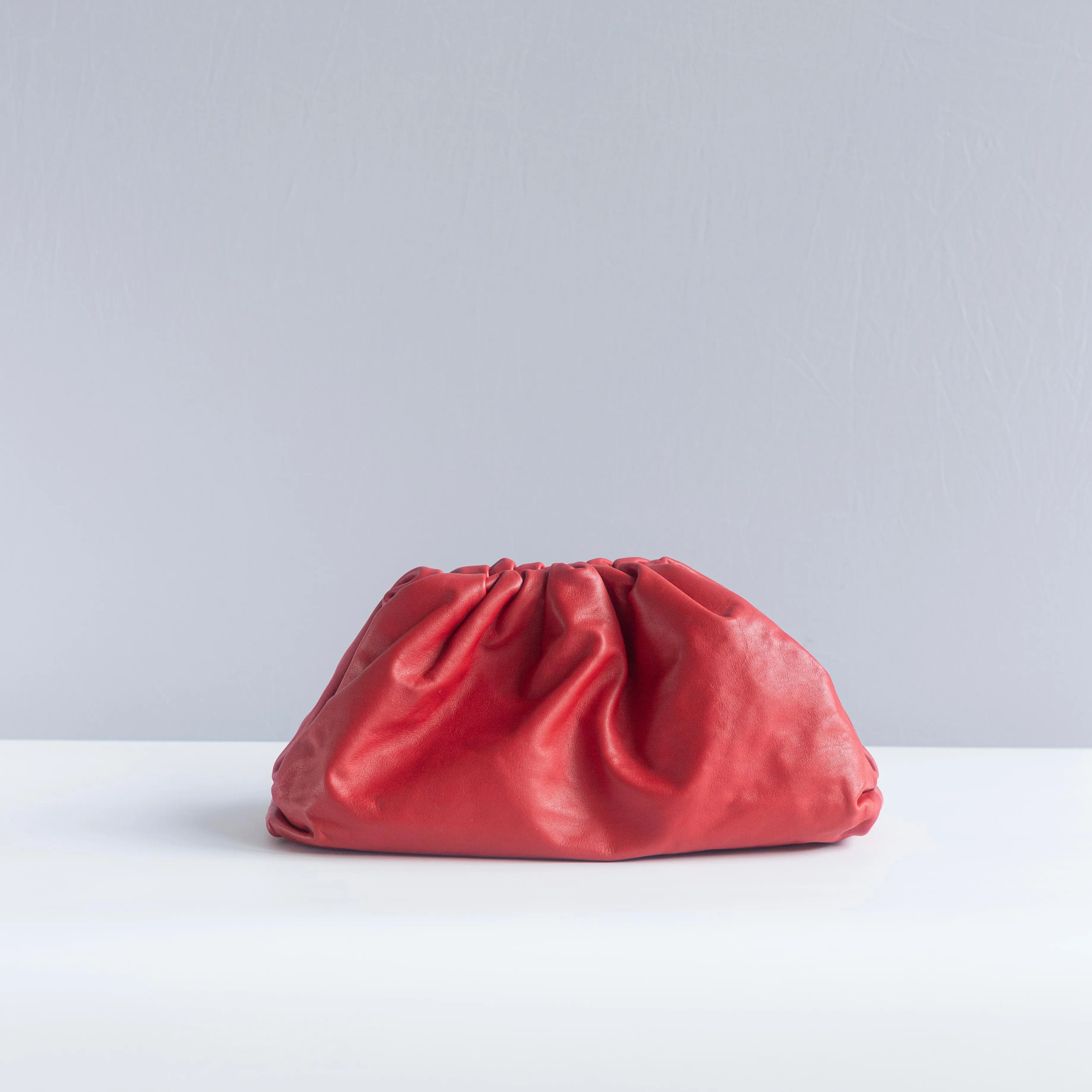 BOTTEGA VENETA - POUCH BAG RED CALFSKIN