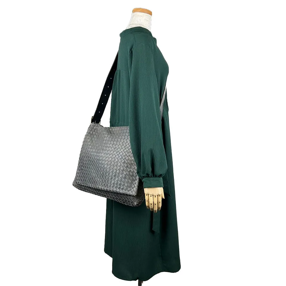 BOTTEGAVENETA Shoulder Bag 161314 leather gray INTRECCIATO unisex(Unisex) Used