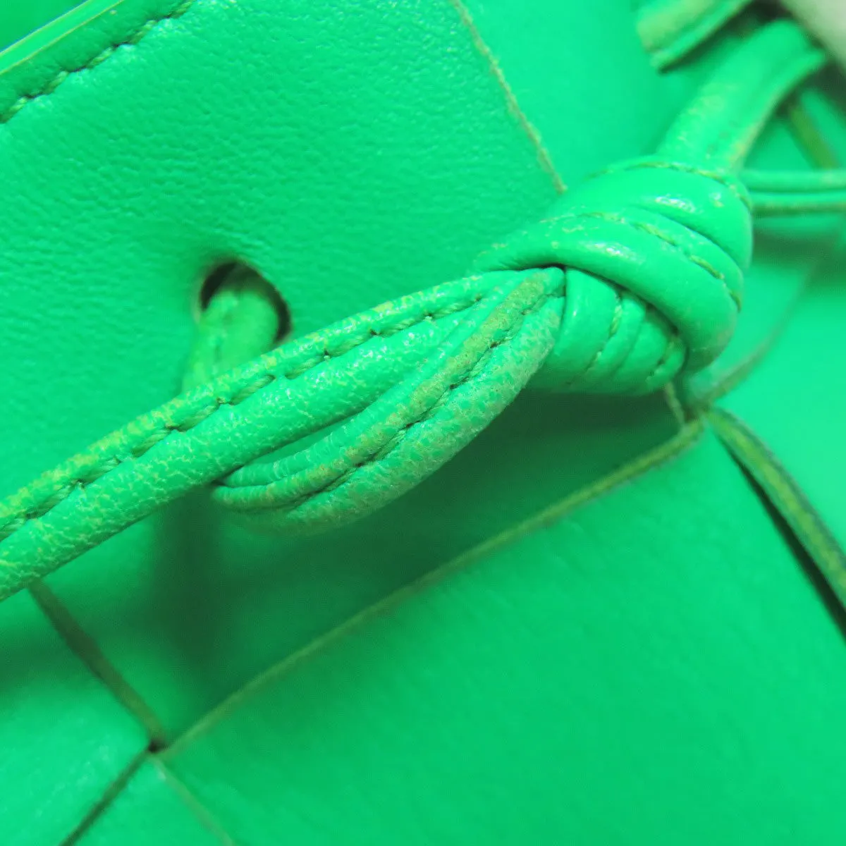 BOTTEGAVENETA Shoulder Bag Calfskin green Cassette Mini Bucket