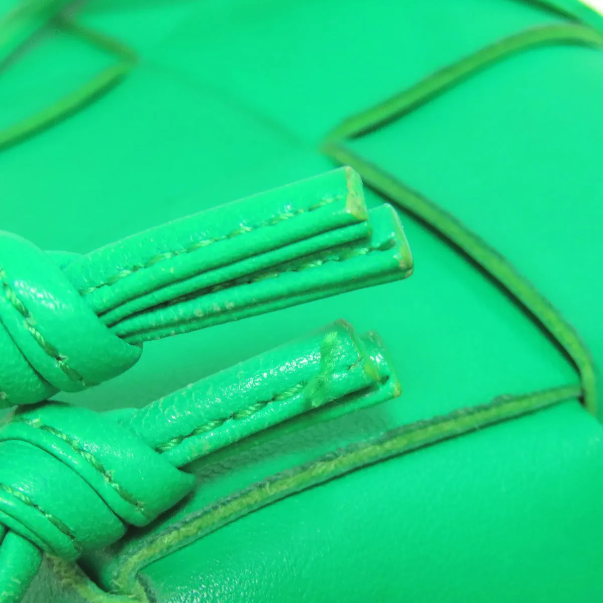 BOTTEGAVENETA Shoulder Bag Calfskin green Cassette Mini Bucket