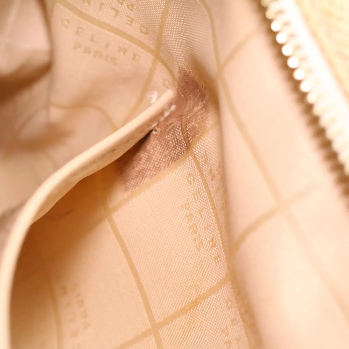 Celine Shoulder Bag Enamel nylon Beige  36352