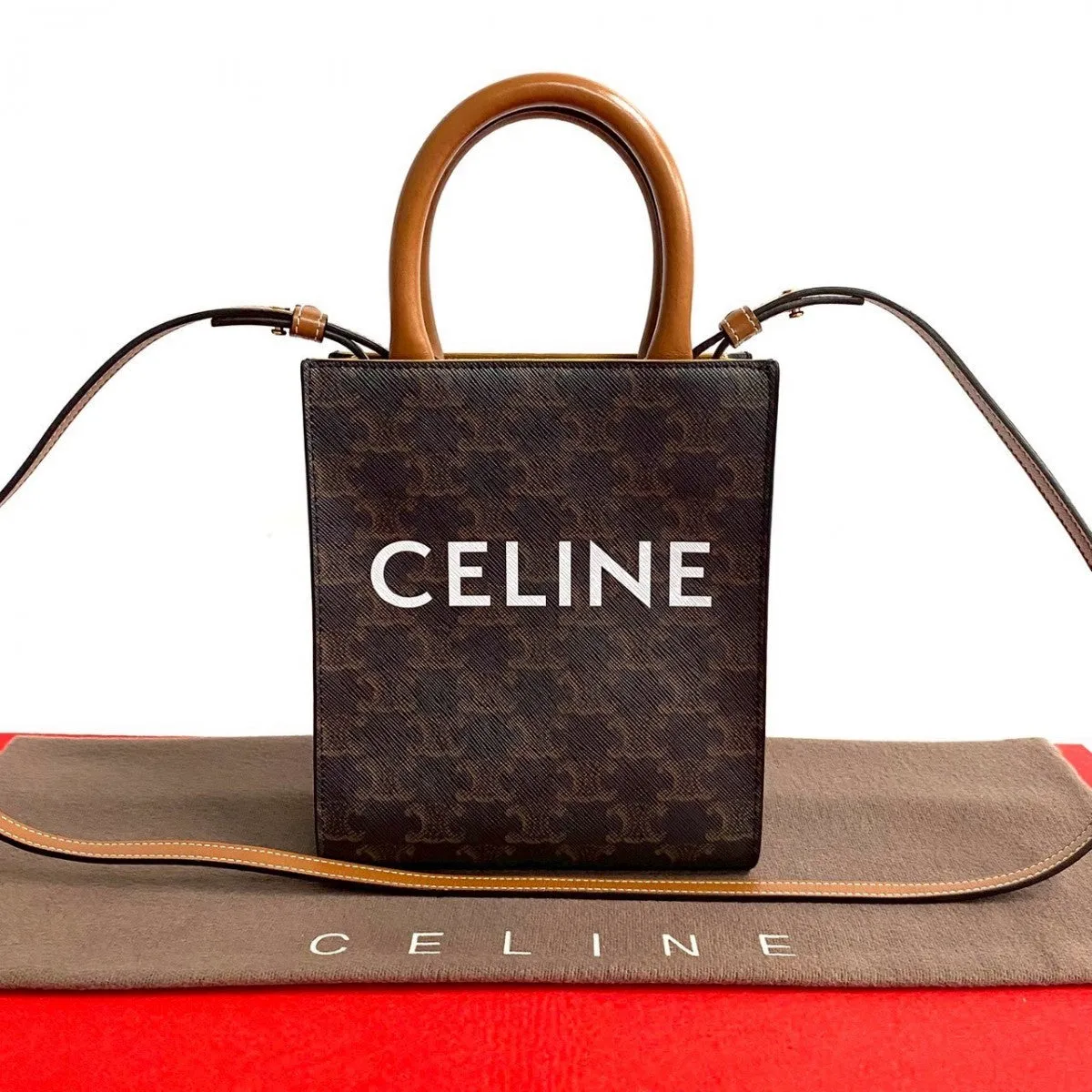 CELINE Shoulder Bag leather Brown