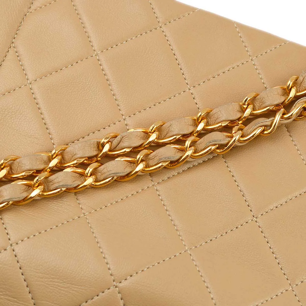 Chanel 1989-1991 Beige Lambskin Border Flap Shoulder Bag Medium