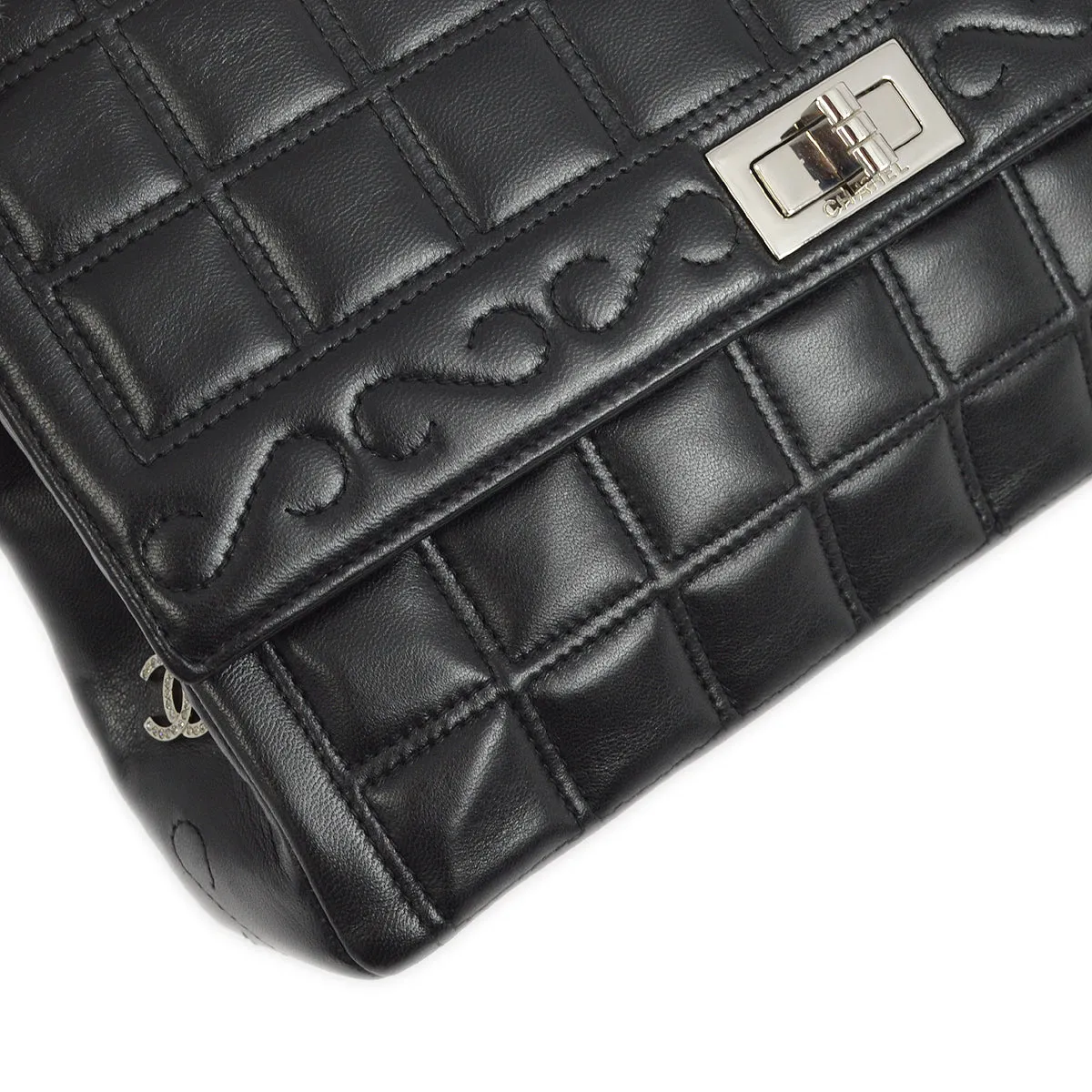Chanel 2000-2001 Black Lambskin Mademoiselle Lock Choco Bar Shoulder Bag