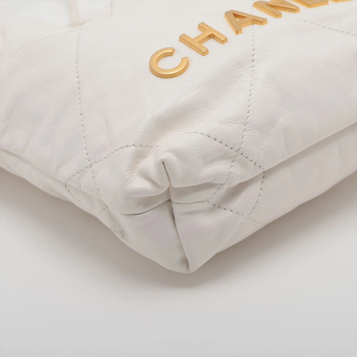 Chanel 22 Mini Leather Chain Shoulder Bag White G  AS3980