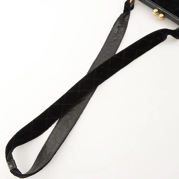 Chanel Around 1990 Made Velour Cc Mark Stitch Metal Clasp Shoulder Bag Black