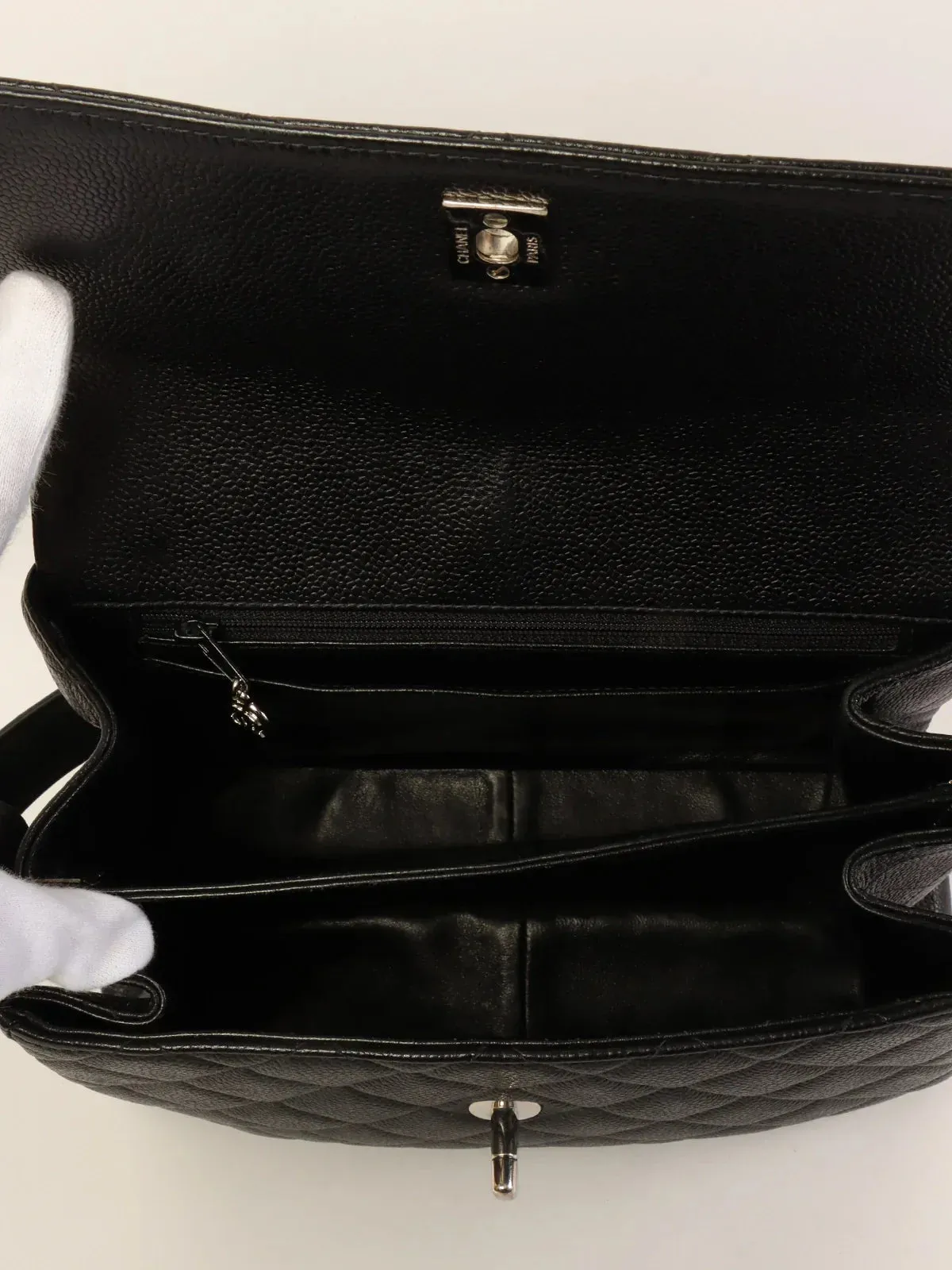 CHANEL Around 1997 Made Caviar Skin Turn-Lock Shoulder Bag Black