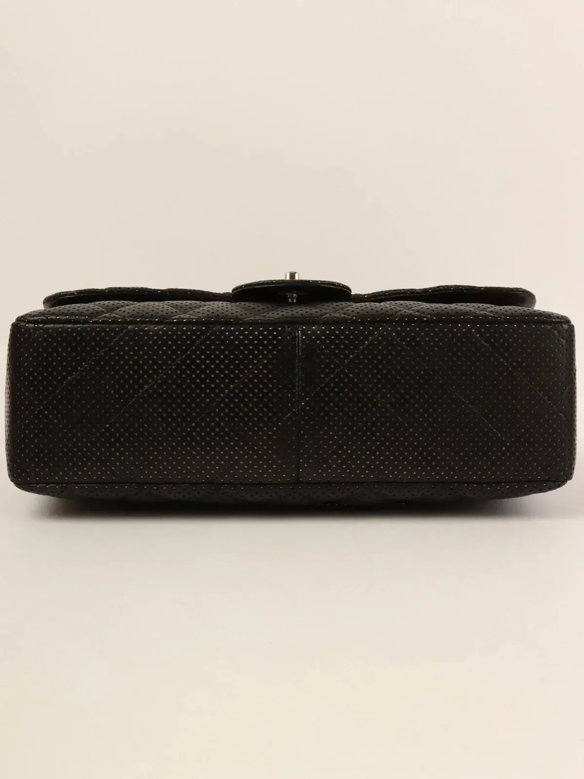 CHANEL Around 2007 Punching Leather Turn-Lock Chain Shoulder Bag Black