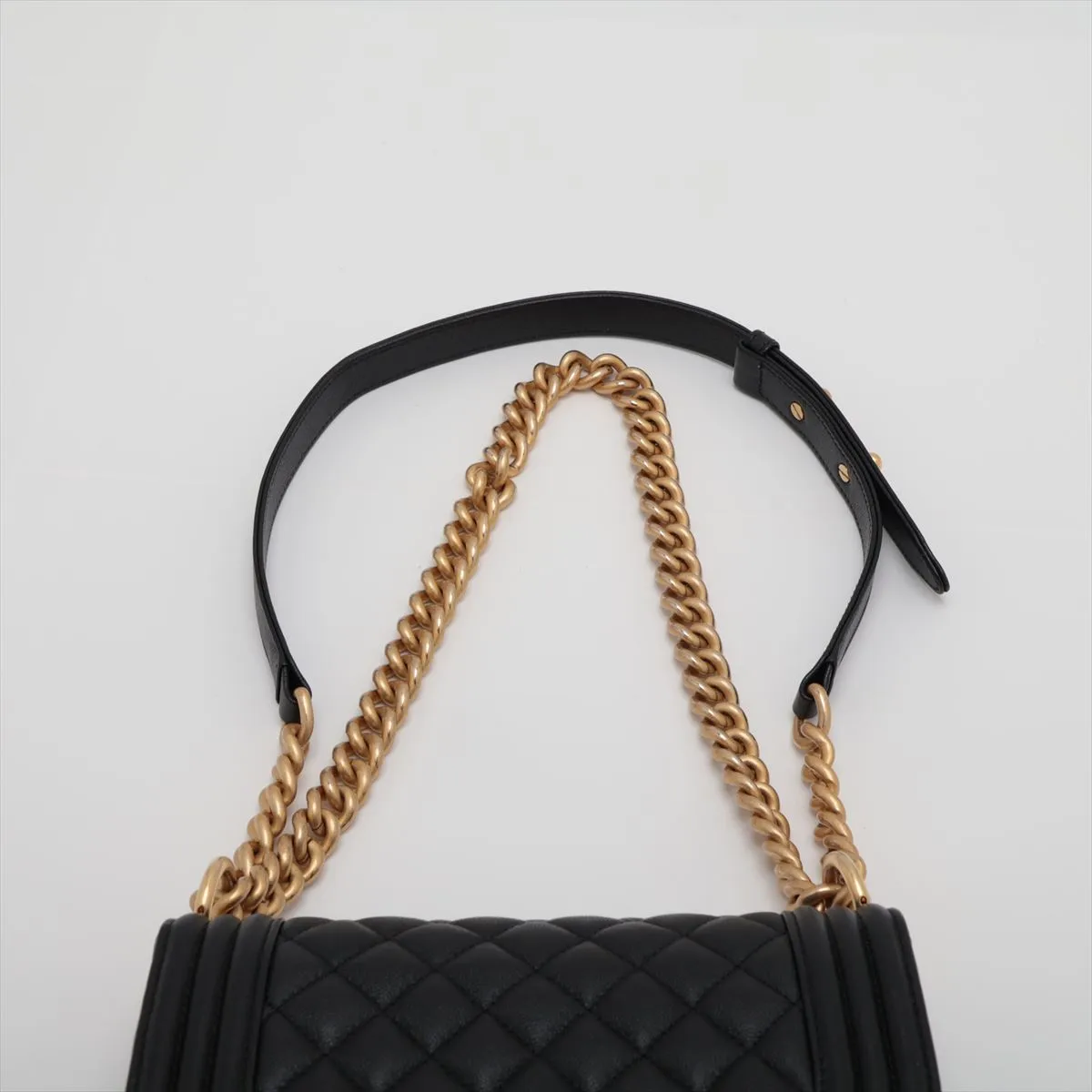 Chanel Boy Chanel Caviar S Chain Shoulder Bag Black G