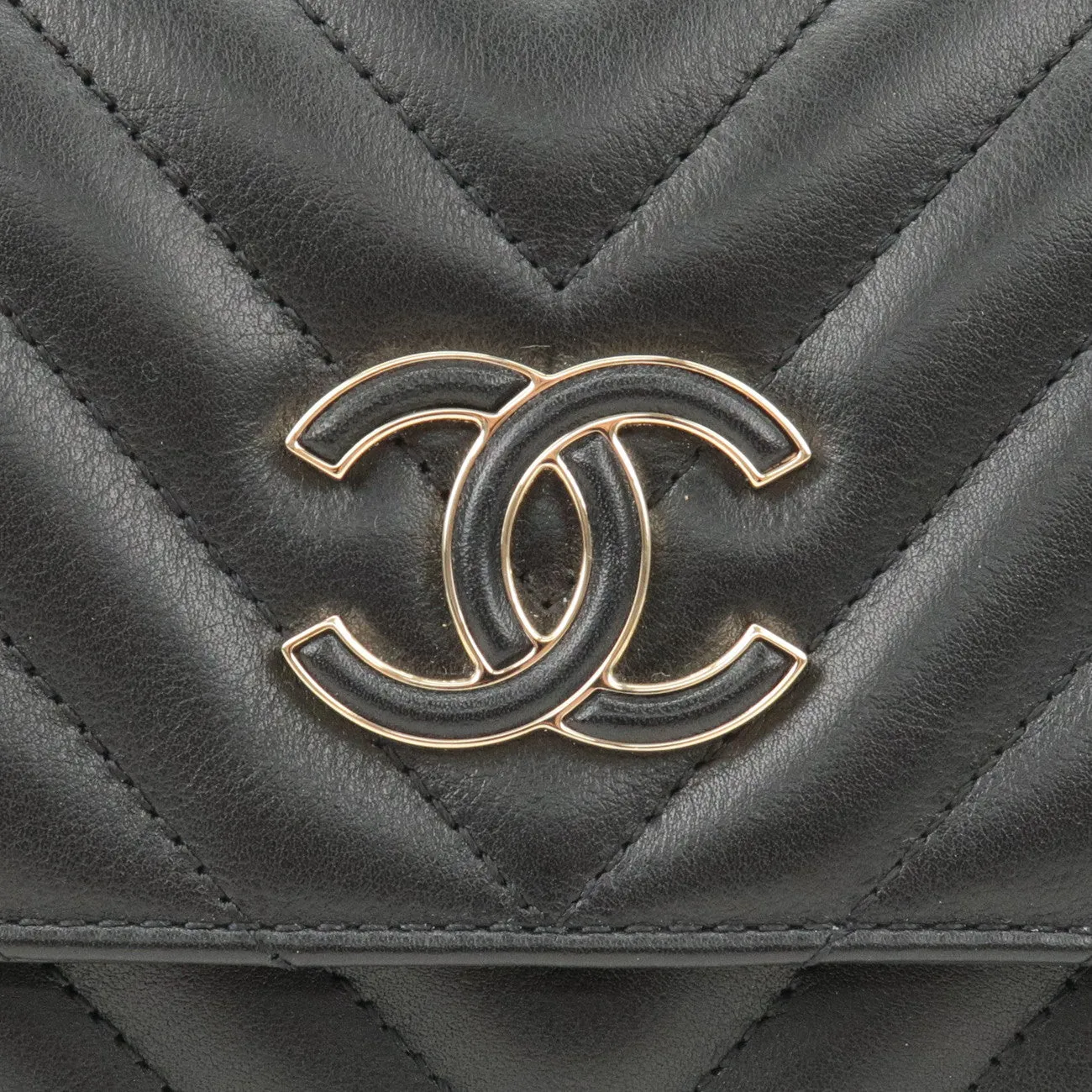 CHANEL Matelasse Lamb Skin Chevron Chain Shoulder Bag Black AS0260