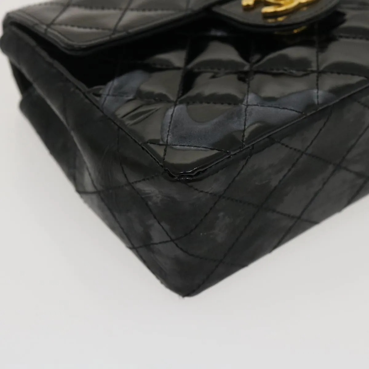 CHANEL Mini Matelasse Chain Flap Shoulder Bag Enamel Black Gold CC Auth ar6839A