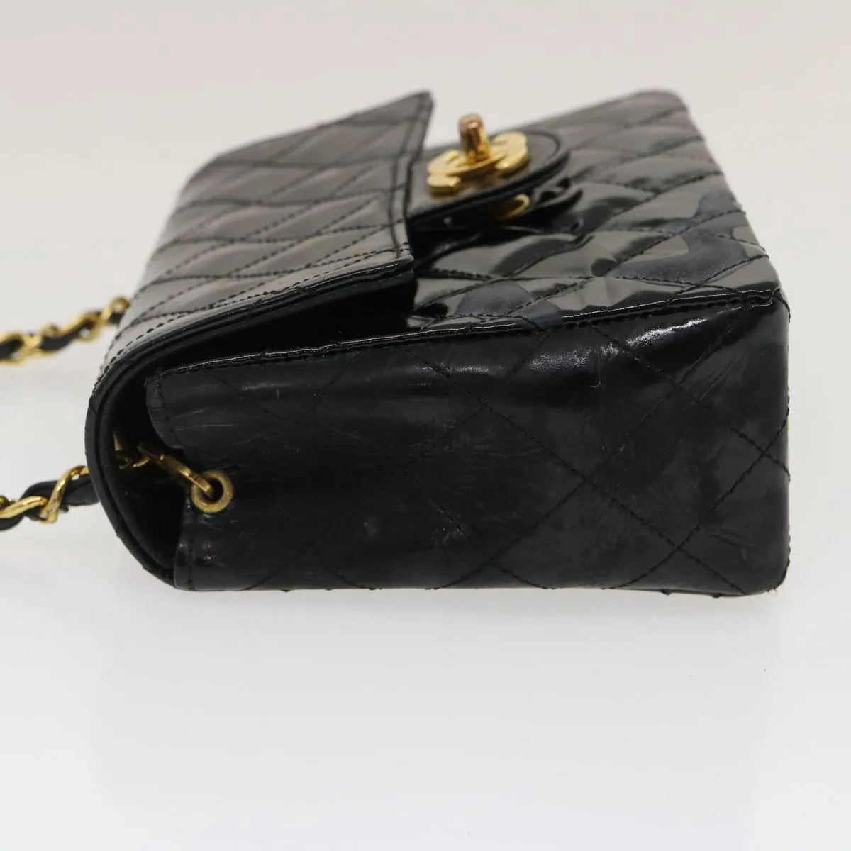 CHANEL Mini Matelasse Chain Flap Shoulder Bag Enamel Black Gold CC Auth ar6839A