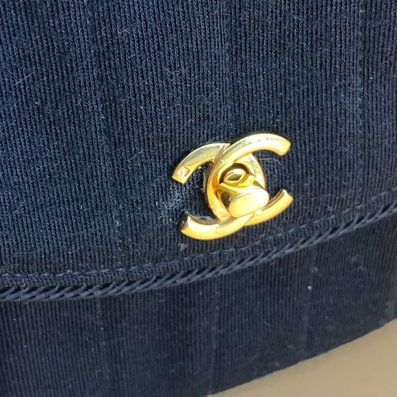 CHANEL Vintage 24k gold cloth shoulder bag