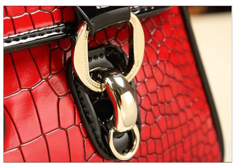 Chlo elegant handbag