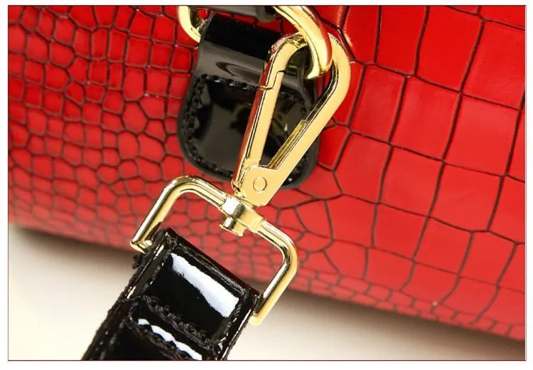 Chlo elegant handbag
