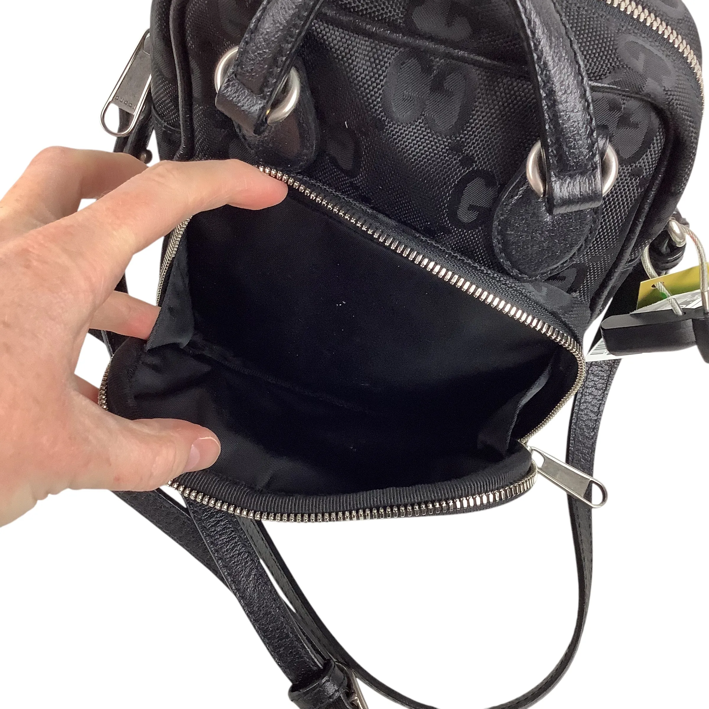 Crossbody Luxury Designer By Gucci, Size: Small