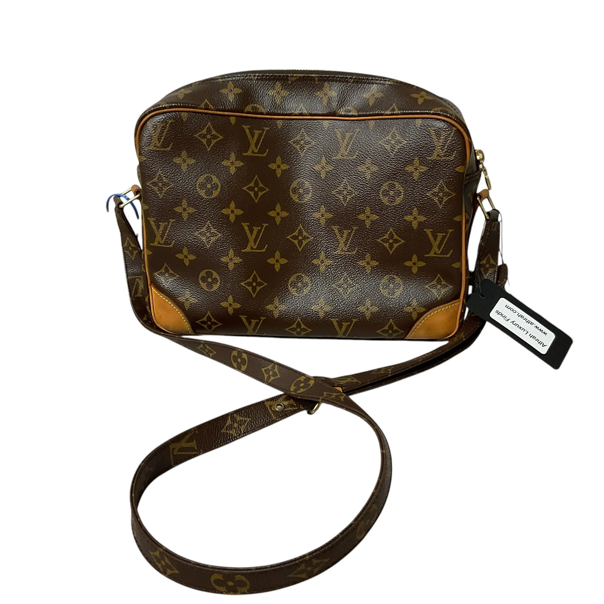 Crossbody Luxury Designer By Louis Vuitton, Size: Medium