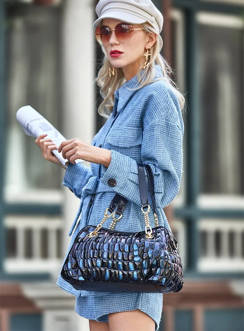 Exquisite Allure: The Prestigious Women's Purse