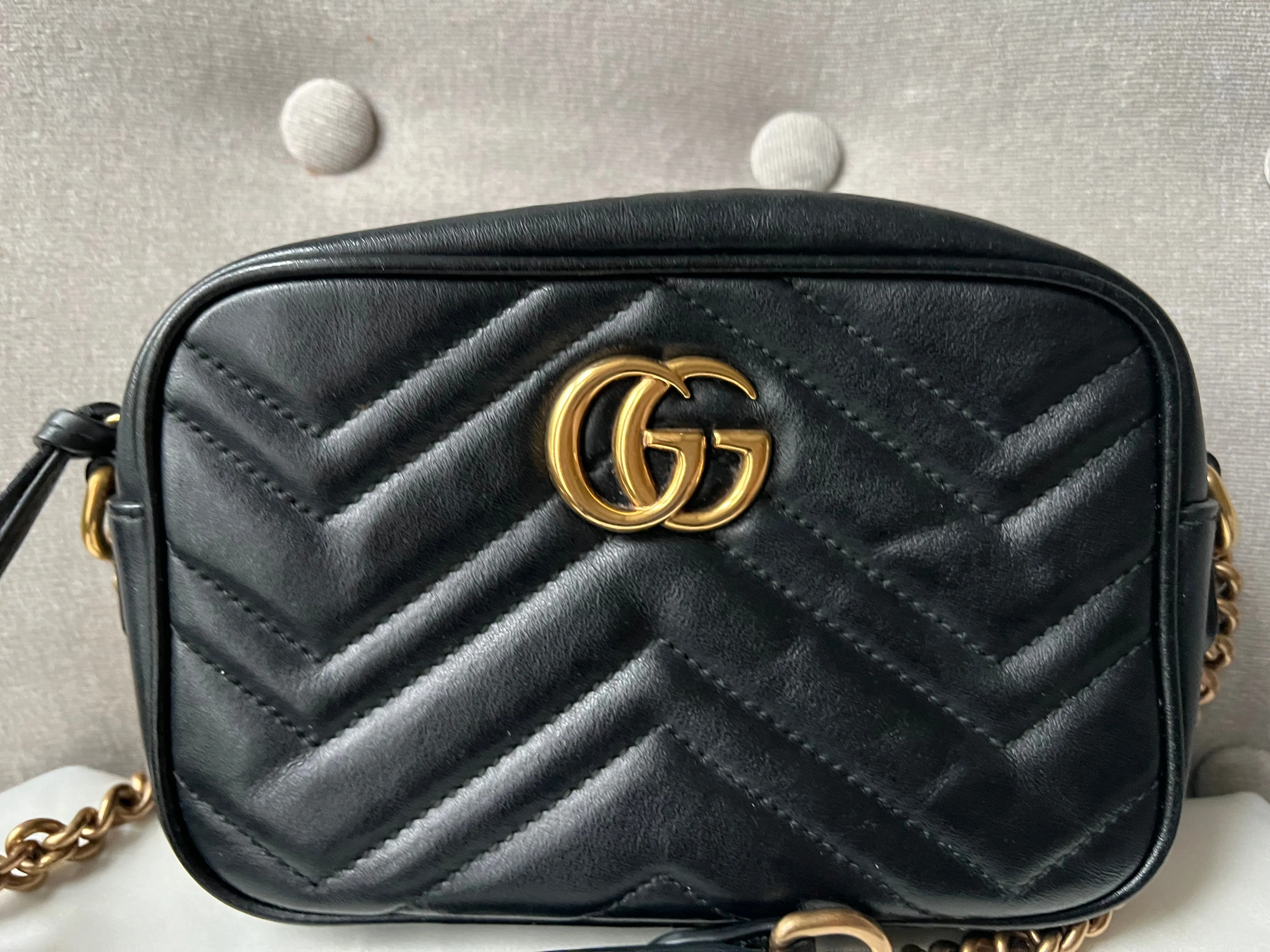 Gucci GG Black Marmont Mini Shoulder Bag (RRP 1,160)