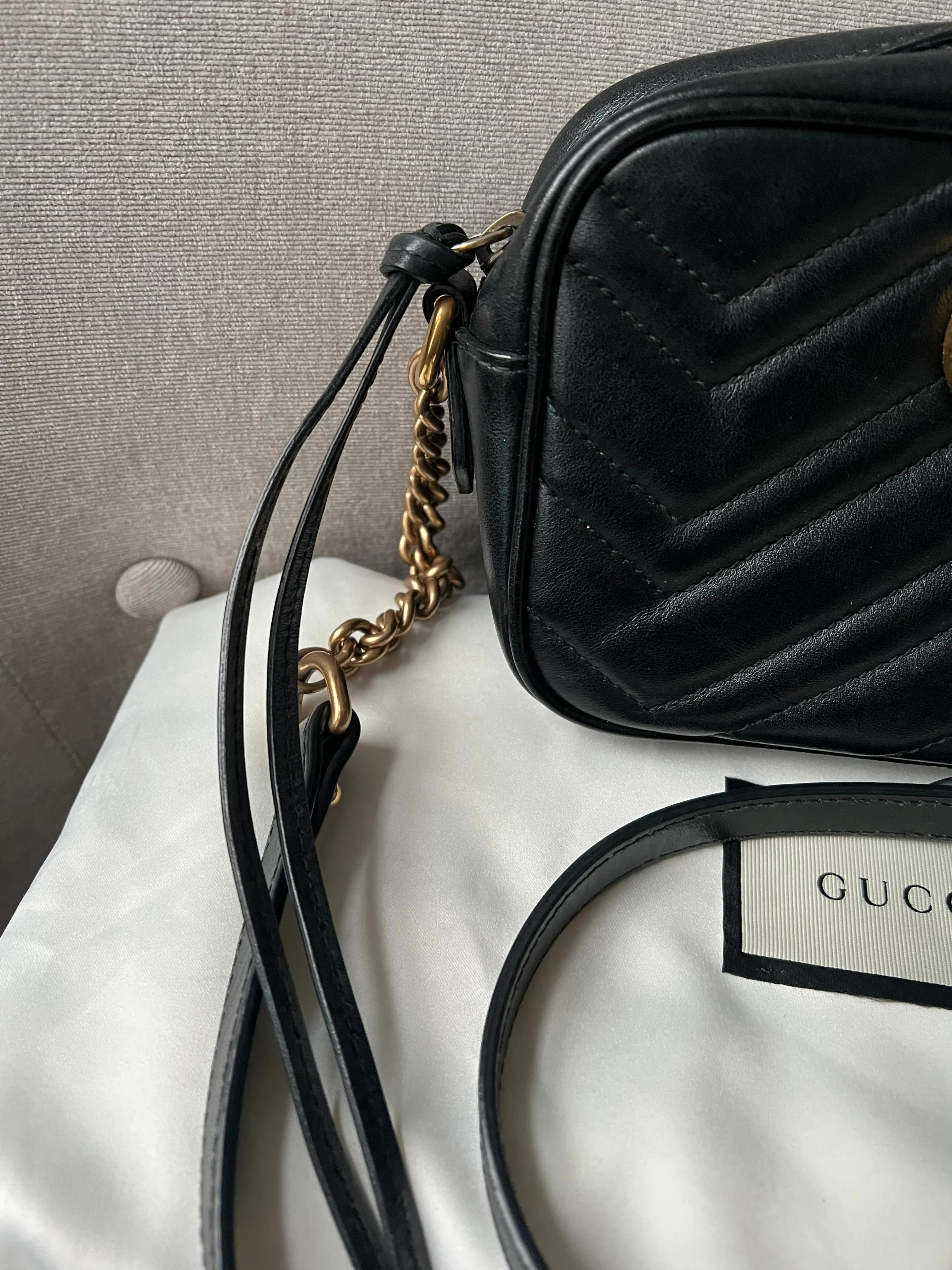 Gucci GG Black Marmont Mini Shoulder Bag (RRP 1,160)