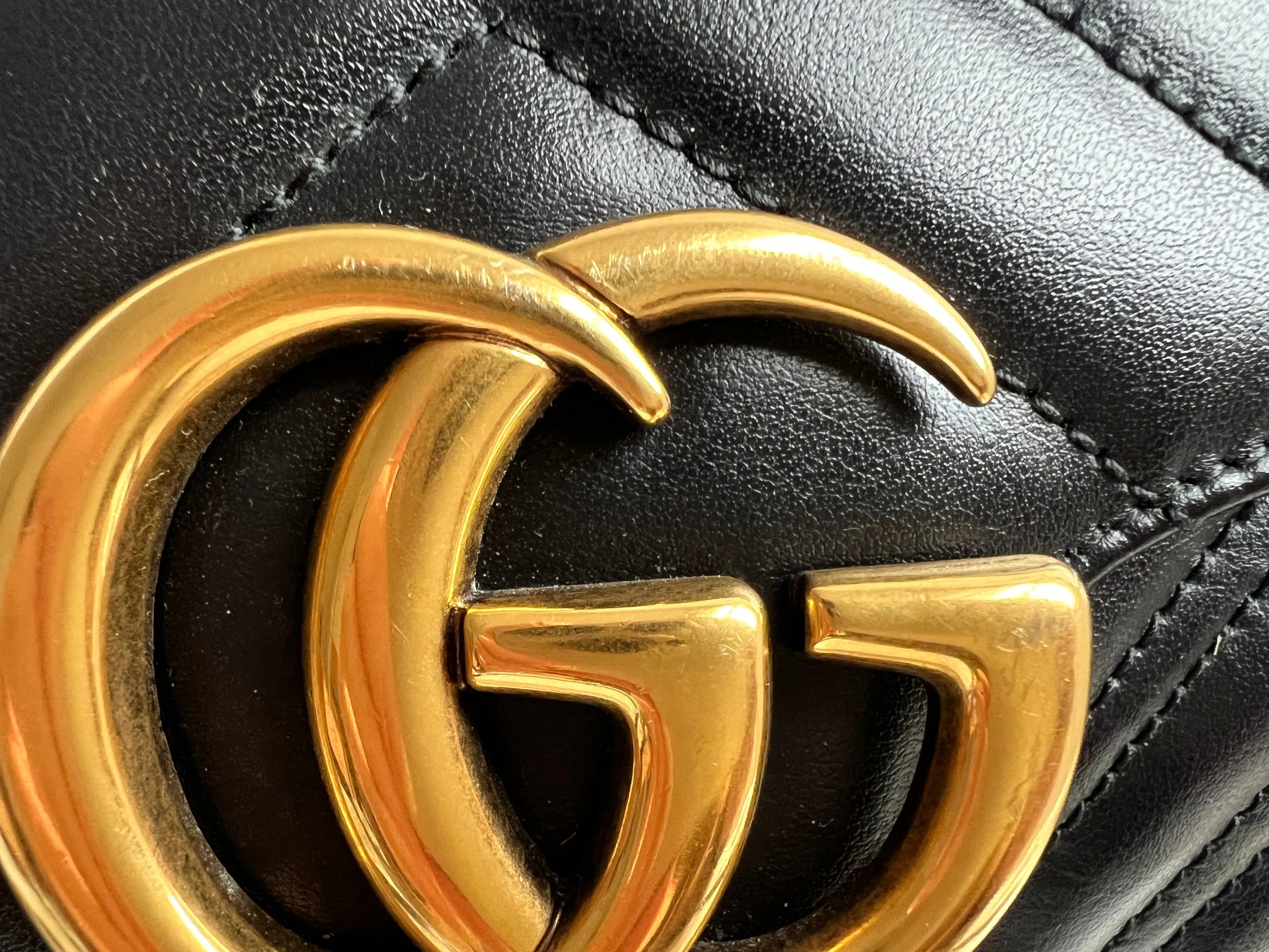 Gucci GG Black Marmont Small Shoulder Bag (RRP ??2070)