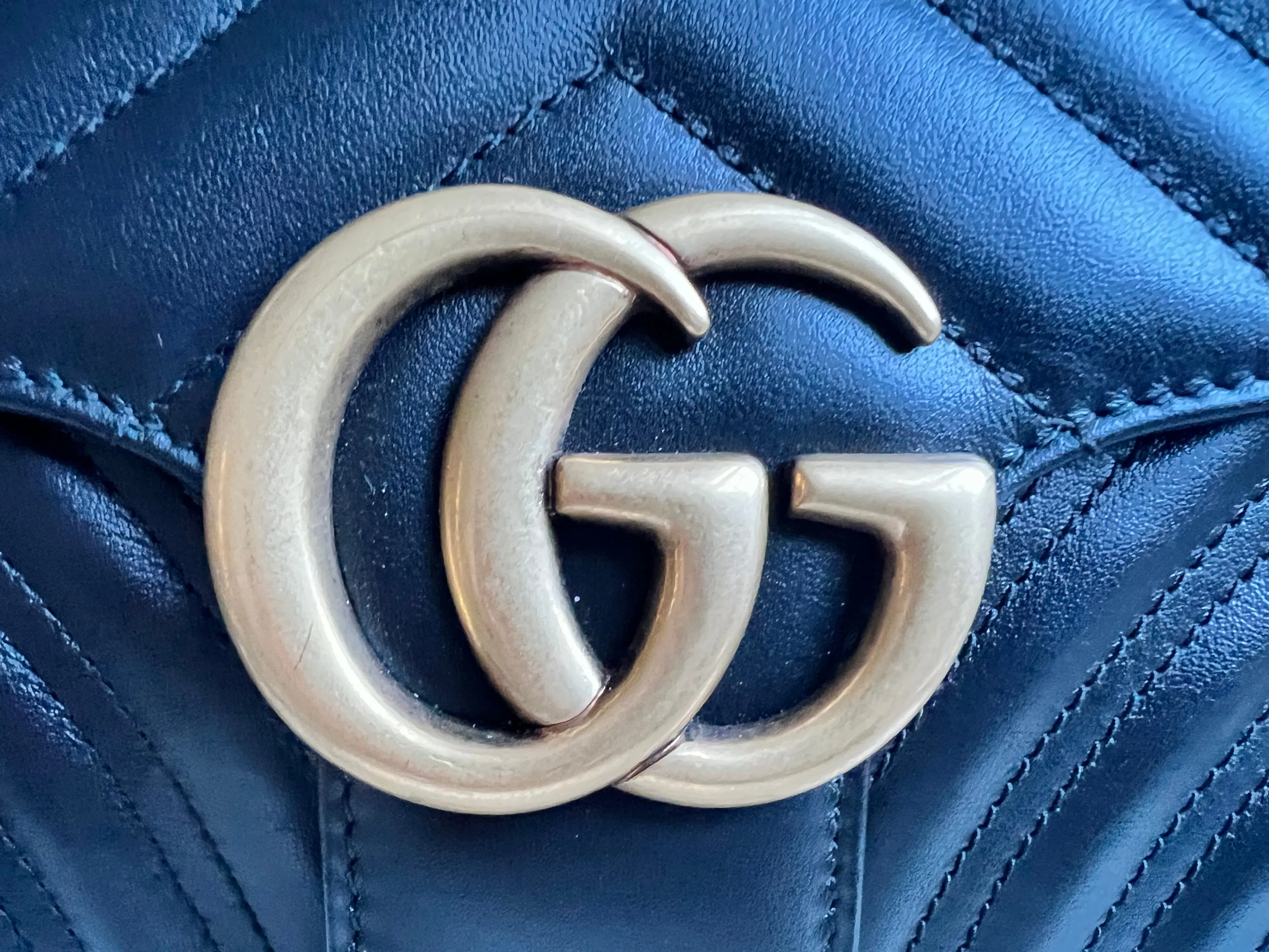 Gucci GG Black Marmont Small Shoulder Bag (RRP ??2070)