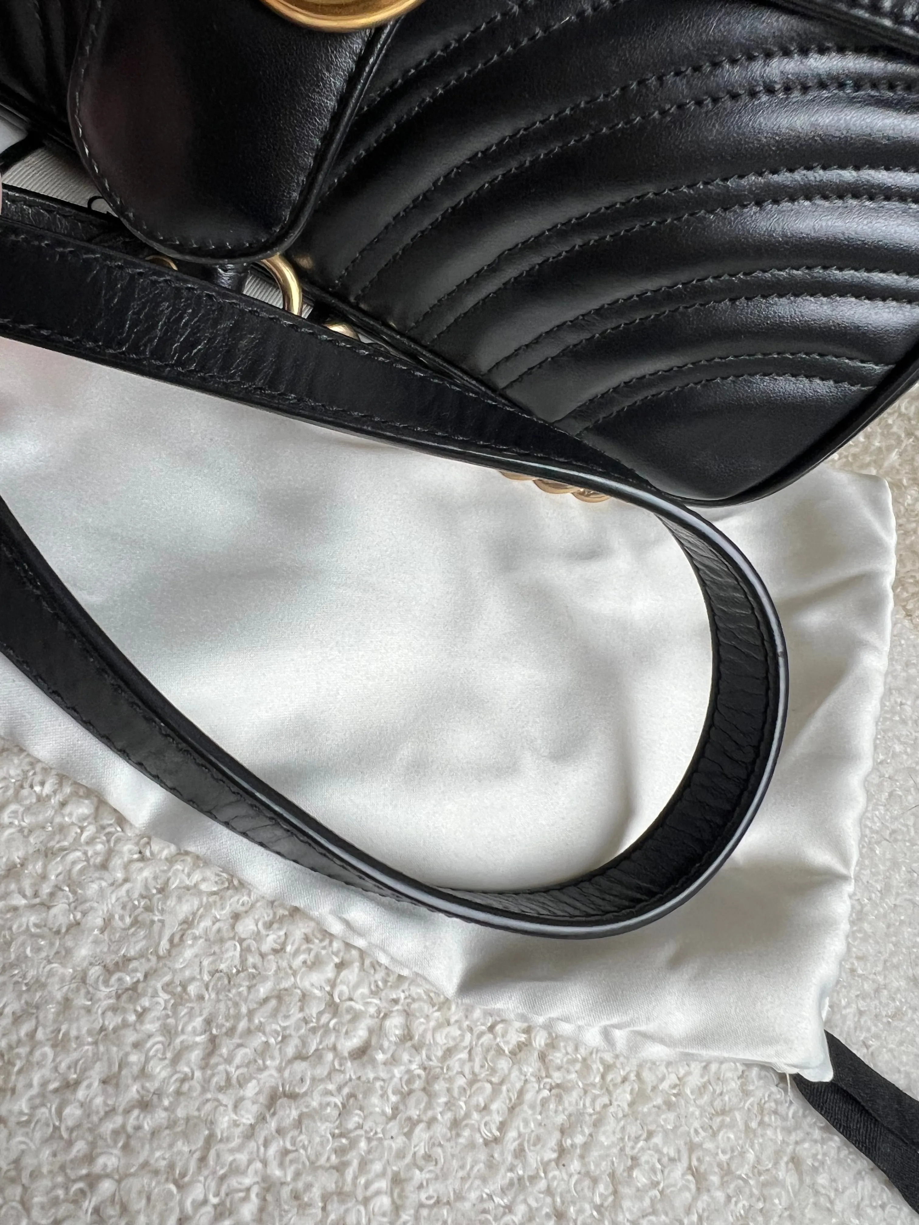 Gucci GG Black Marmont Small Shoulder Bag (RRP ??2070)