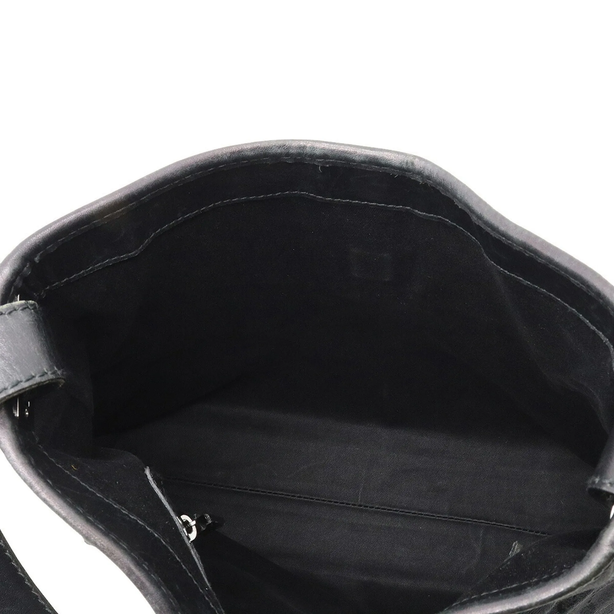 Gucci GG Canvas New Jackie Shoulder Bag Leather Black 110291