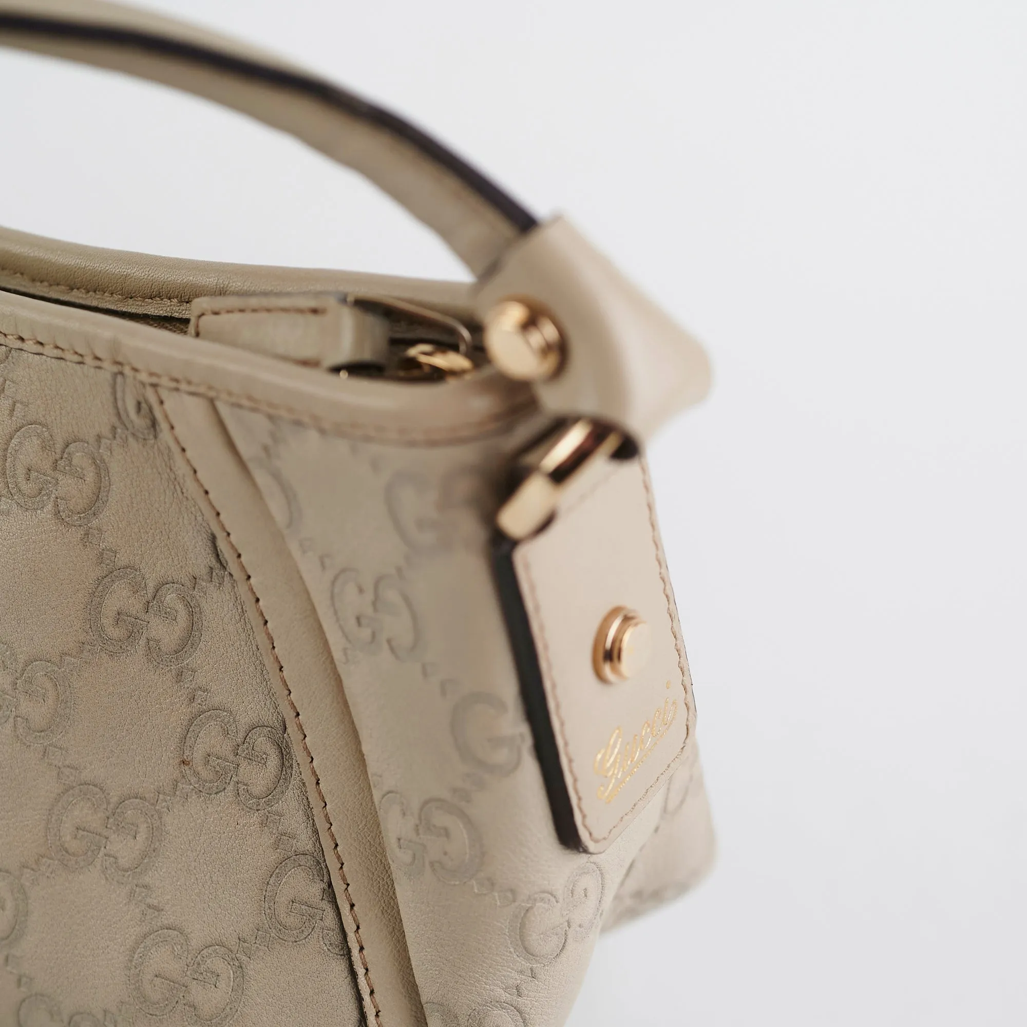 Gucci Ivory Guccissima D Ring Shoulder Bag