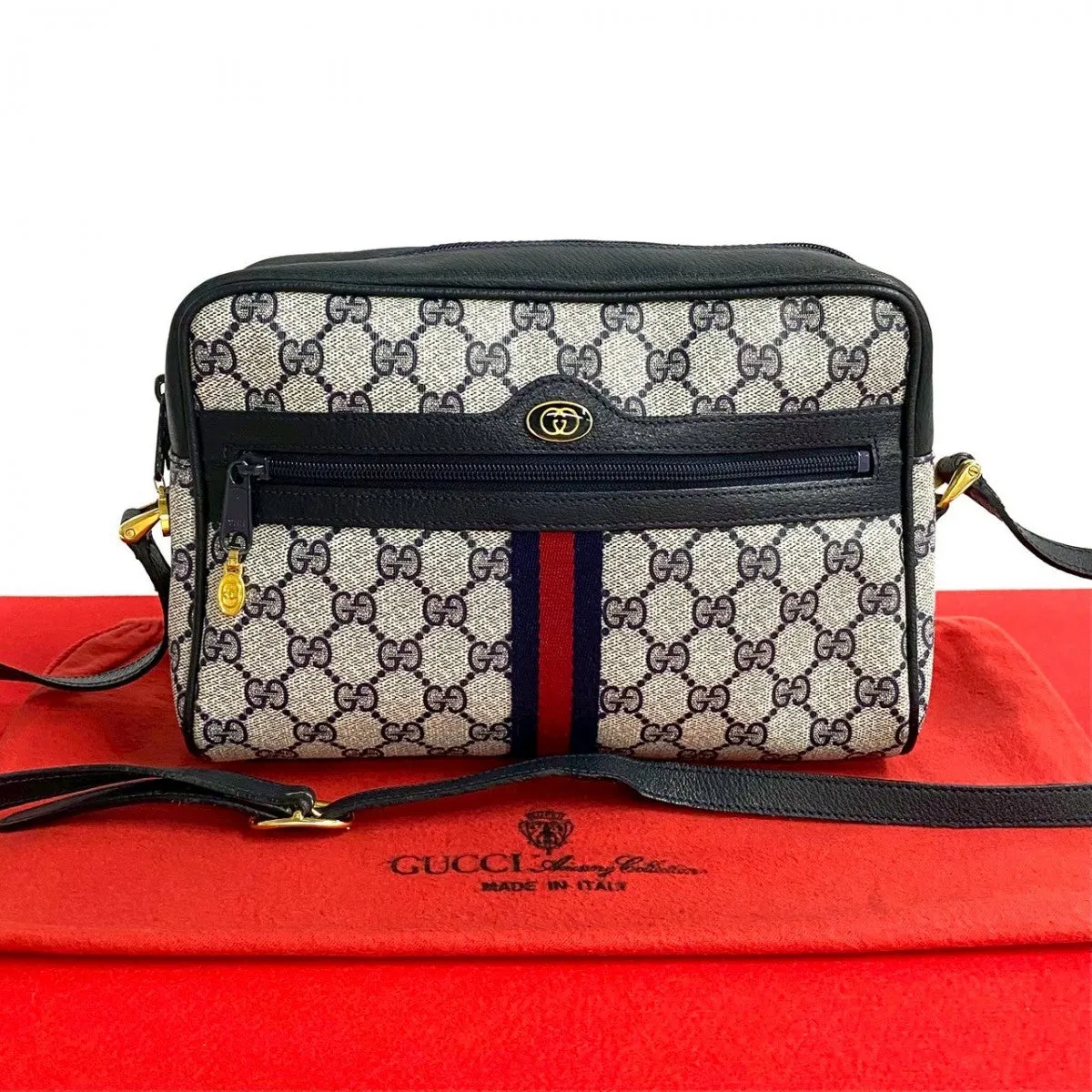 GUCCI Shoulder Bag leather Navy Sherry line