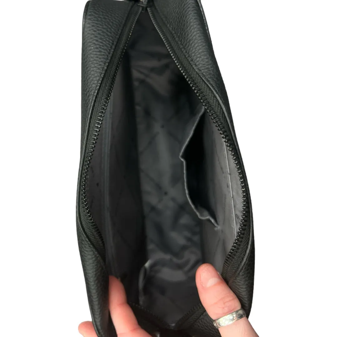 Handbag Designer By Cma  Size: Medium