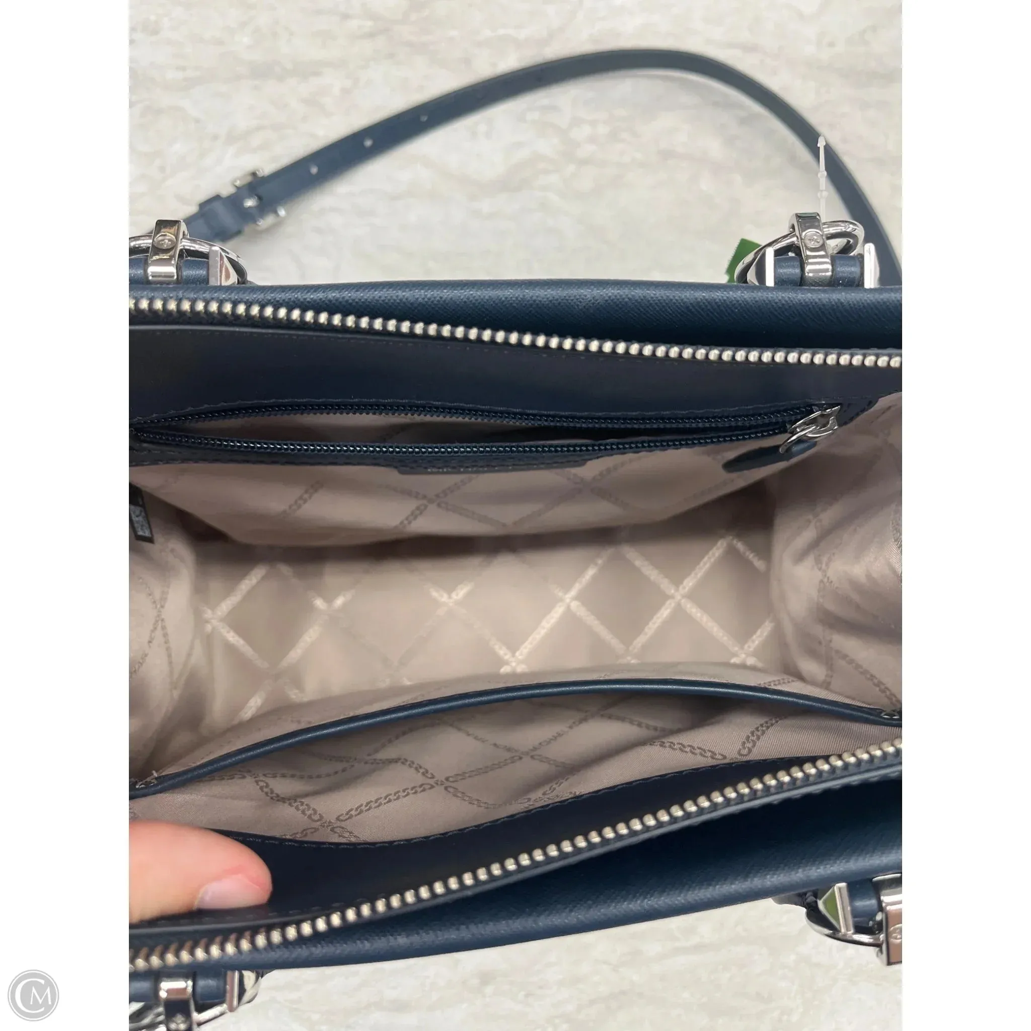 Handbag Designer By Michael Kors, Size: Medium