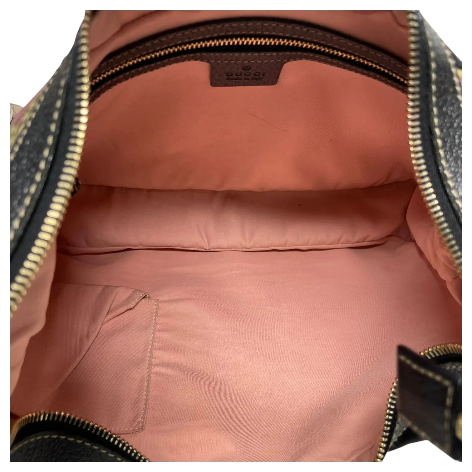 Handbag Luxury Designer By Gucci, Size: Medium