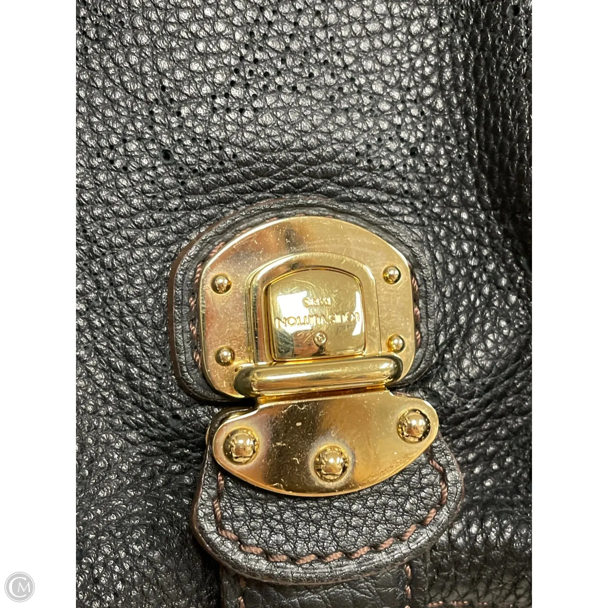 Handbag Luxury Designer By Louis Vuitton, Size: Large