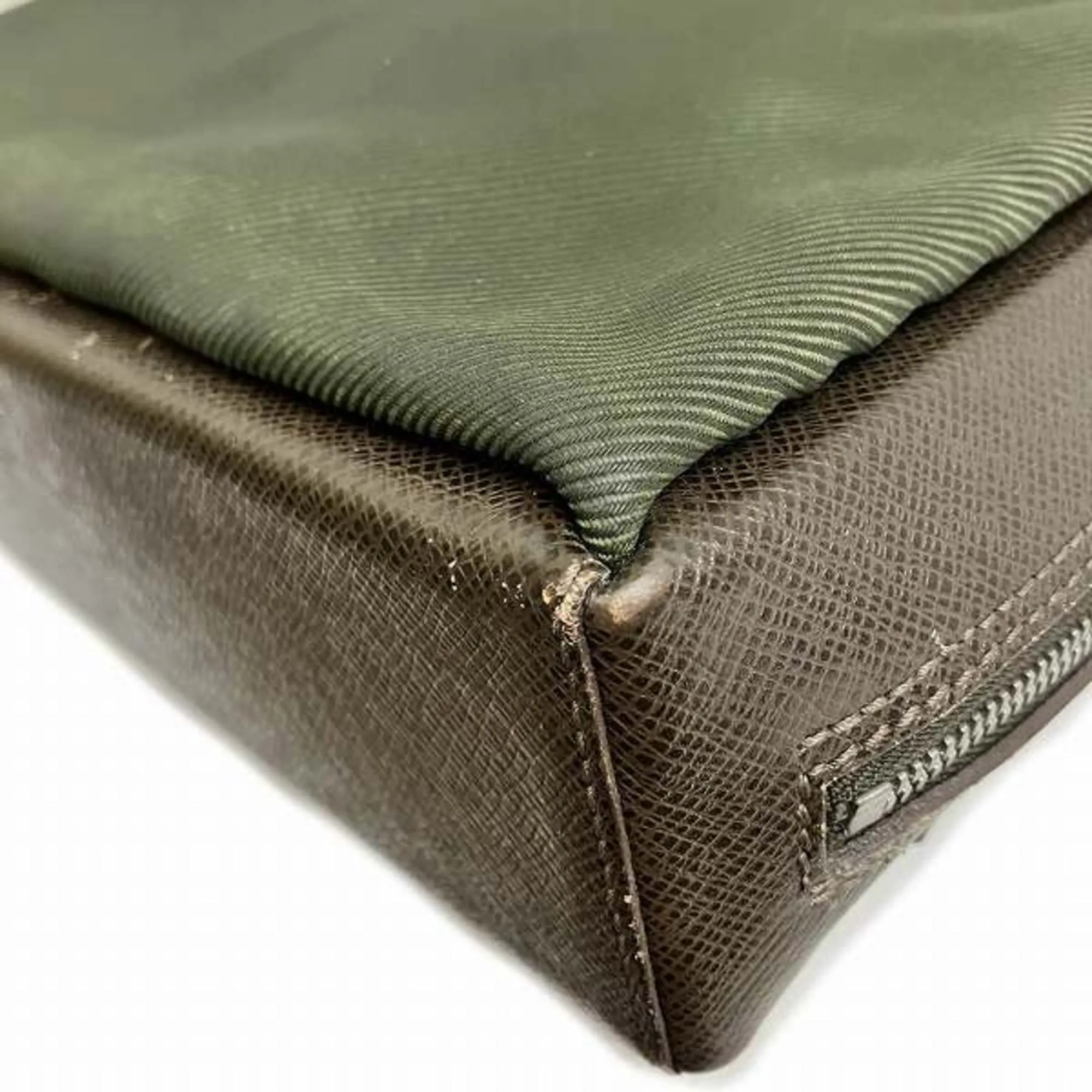 LOUIS VUITTON Beloukha Shoulder Bag