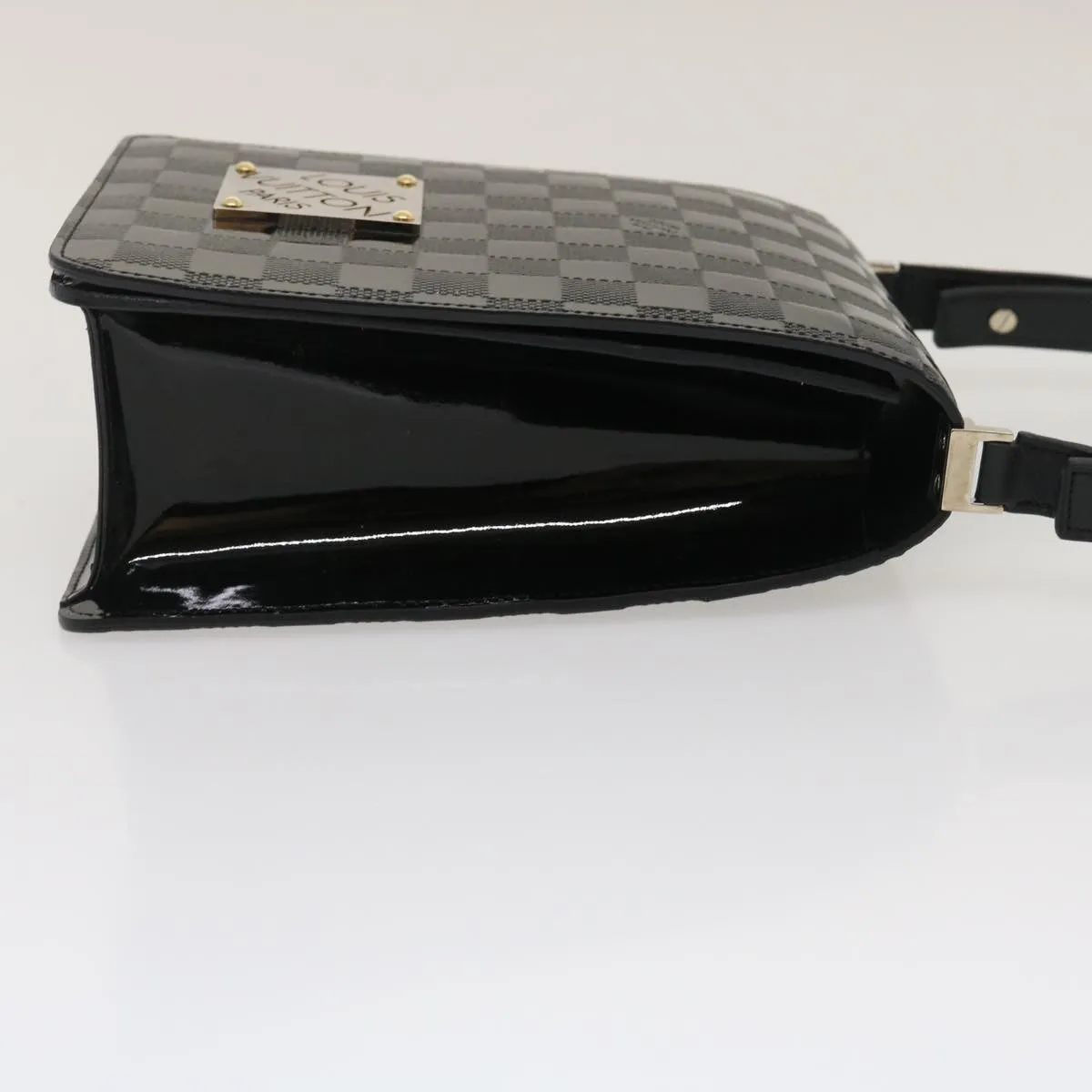 Louis Vuitton COUVERTURE AGENDA FONCTIONNEL PM Shoulder Bag