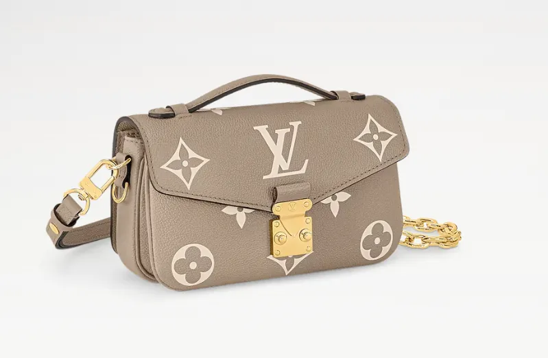 louis vuitton  Pochette M??tis East West