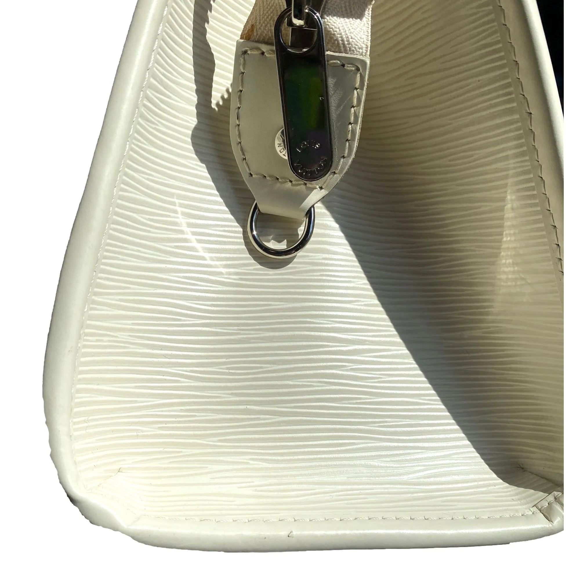 Louis?Vuitton Madeleine PM Epi Shoulder Bag White