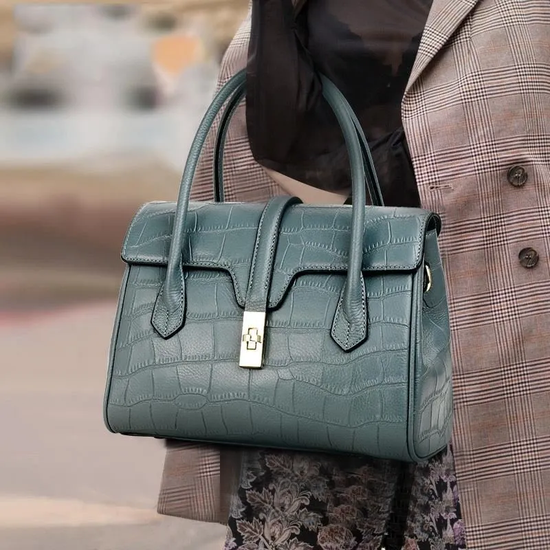 The Chic & Sleek