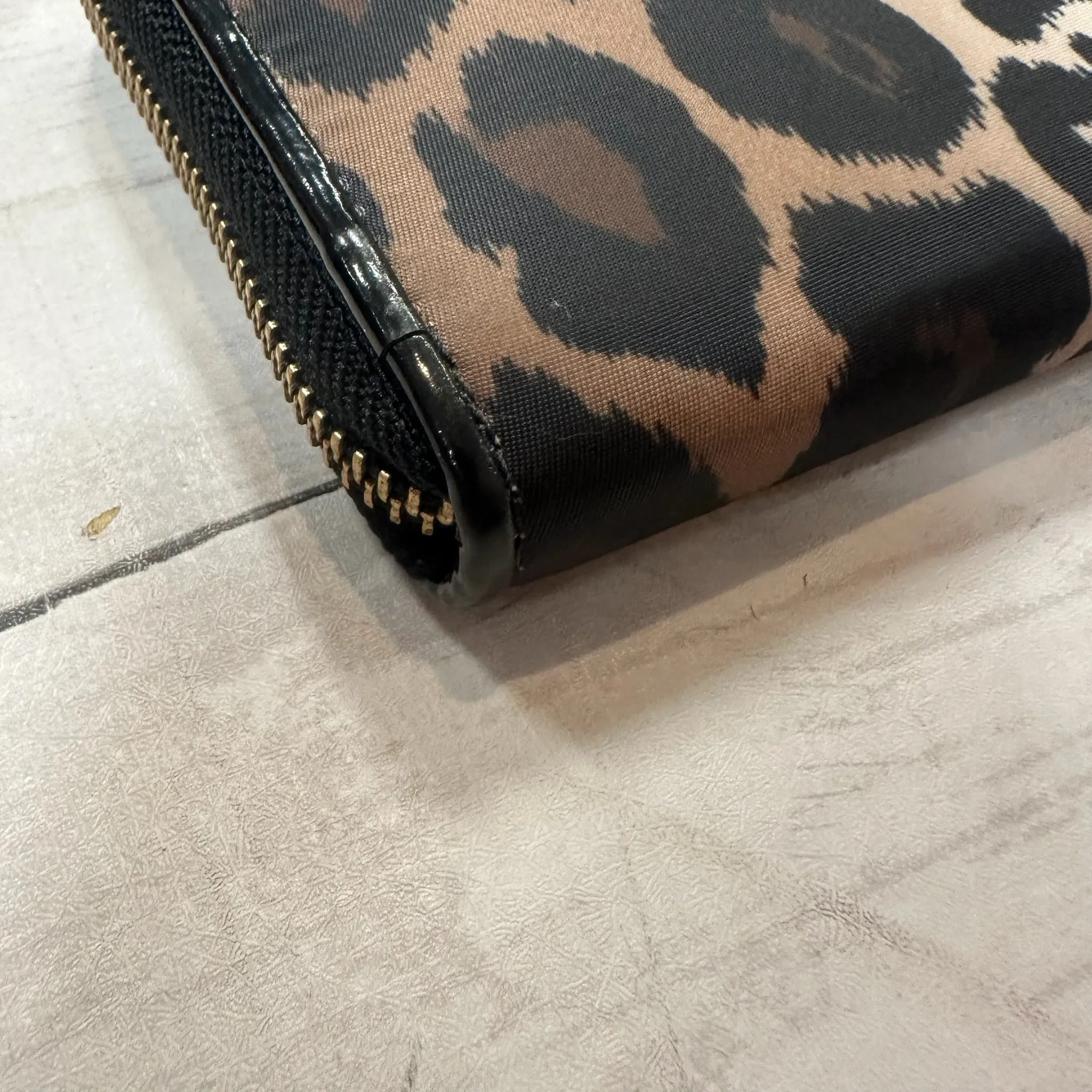 Wallet Designer By Kate Spade, Size: Large