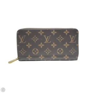 Wallet Luxury Designer By Louis Vuitton, Size: Medium